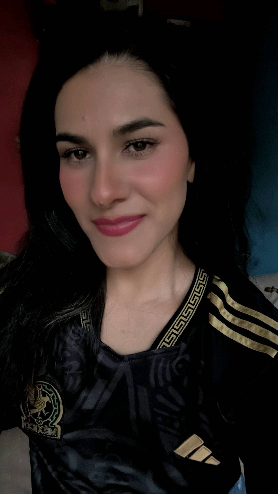 Cherry from Mexico on BuzzCast